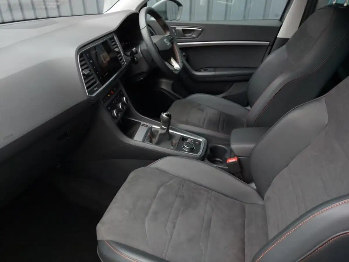 2023-seat-ateca-15-ecotsi-fr-big-4