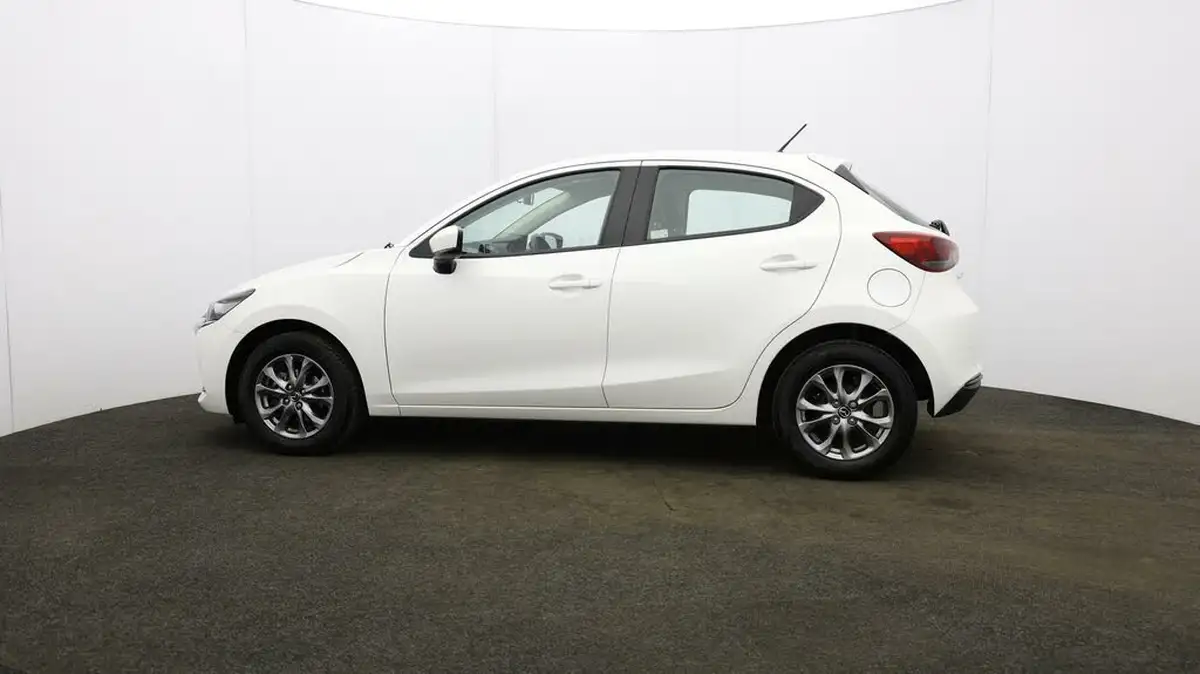 2020-mazda-mazda2-15-skyactiv-g-se-l-big-58