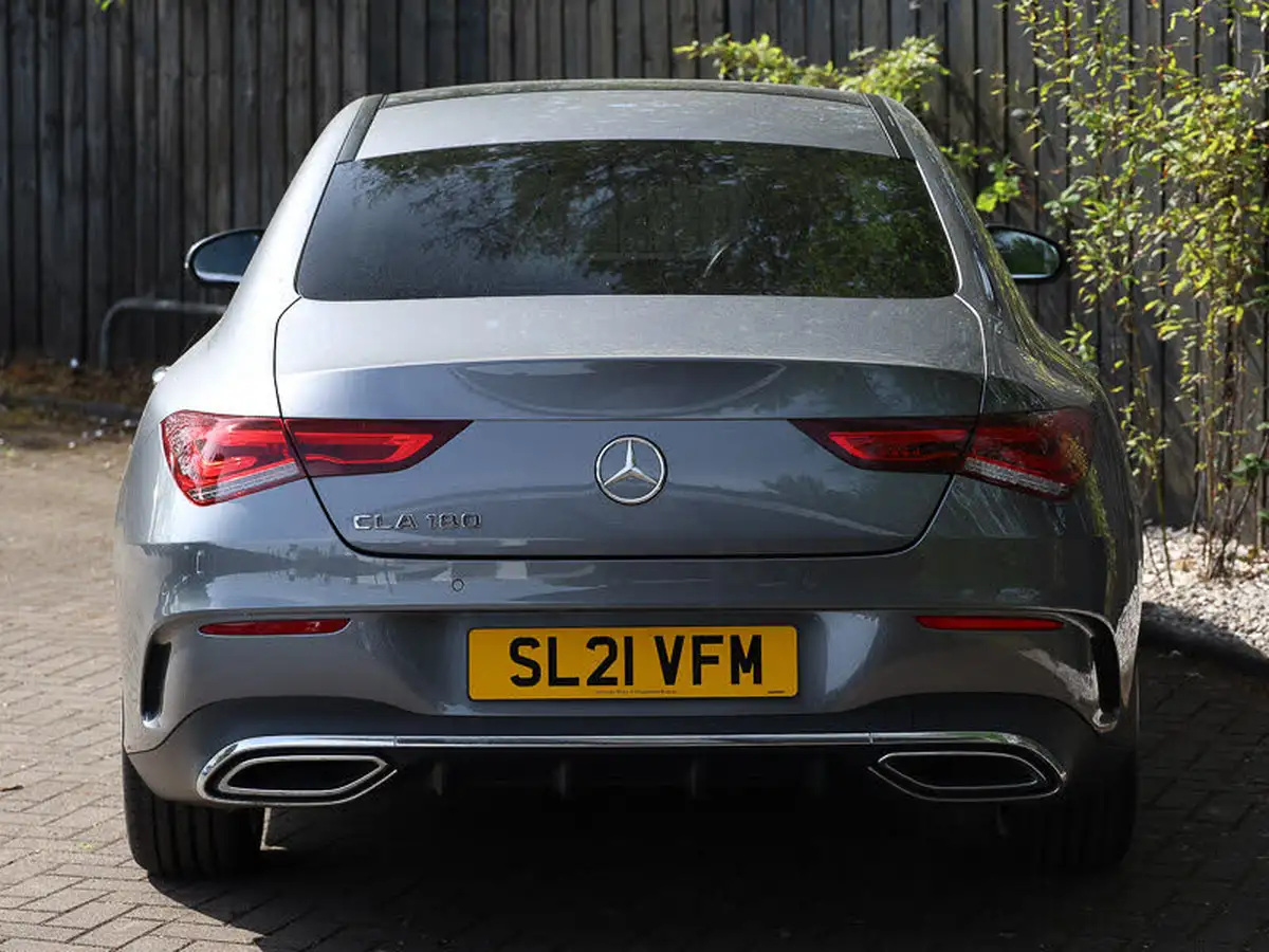 2021-mercedes-benz-cla-13-cla-180-amg-line-premium-plus-coupe-4d-big-17