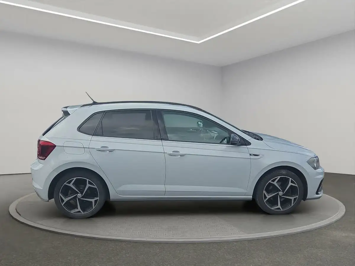 2020-volkswagen-polo-10-tsi-r-line-115ps-big-6