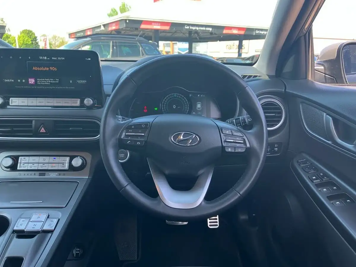 2020-hyundai-kona-e-premium-204ps-big-14
