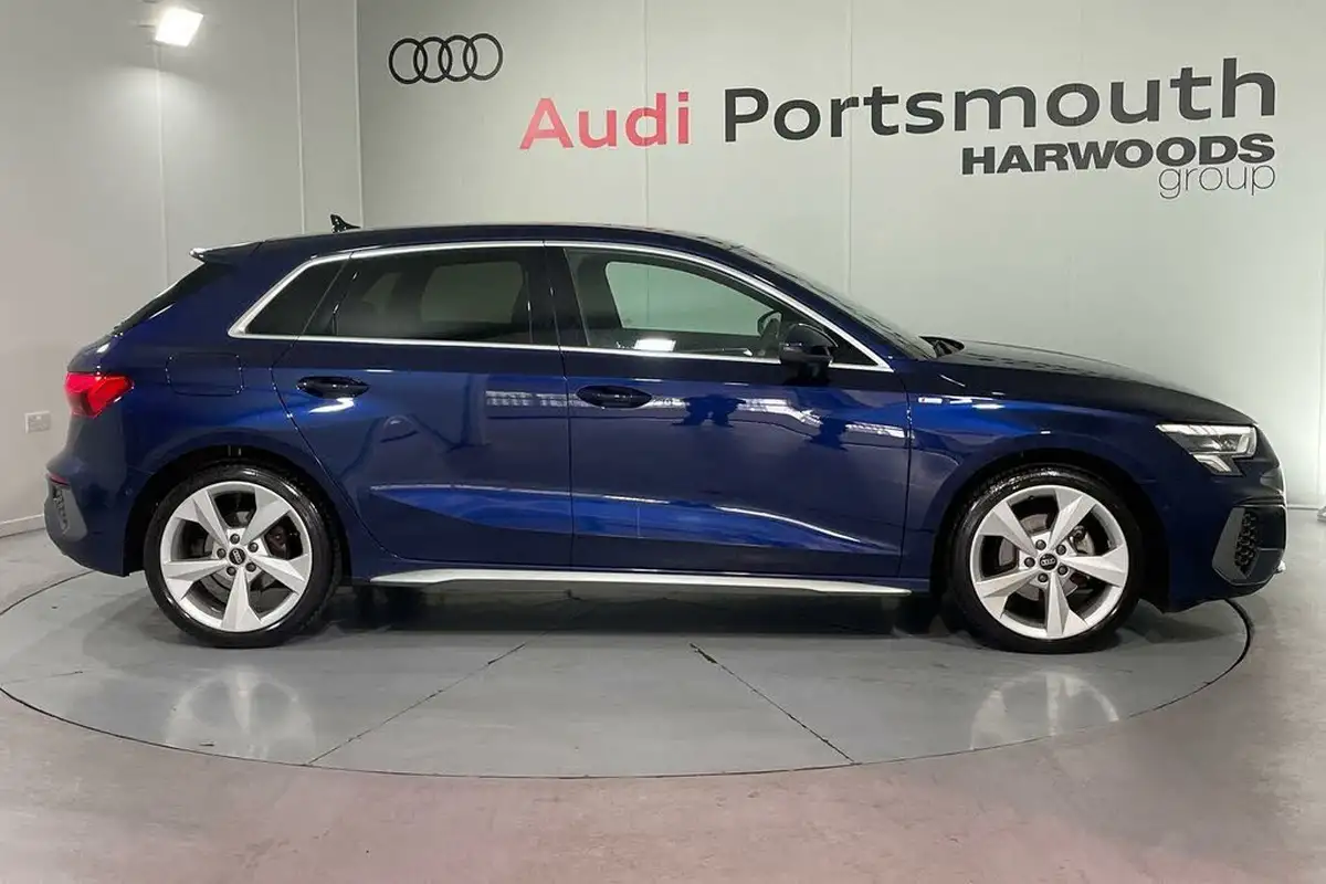 2022-audi-a3-10-30-tfsi-s-line-sportback-5d-big-1