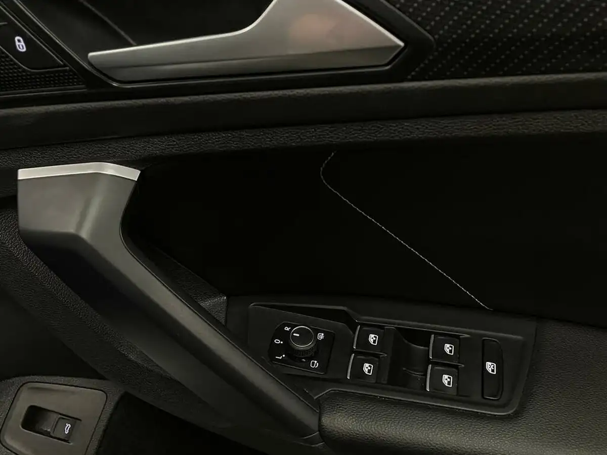 2021-volkswagen-tiguan-big-12