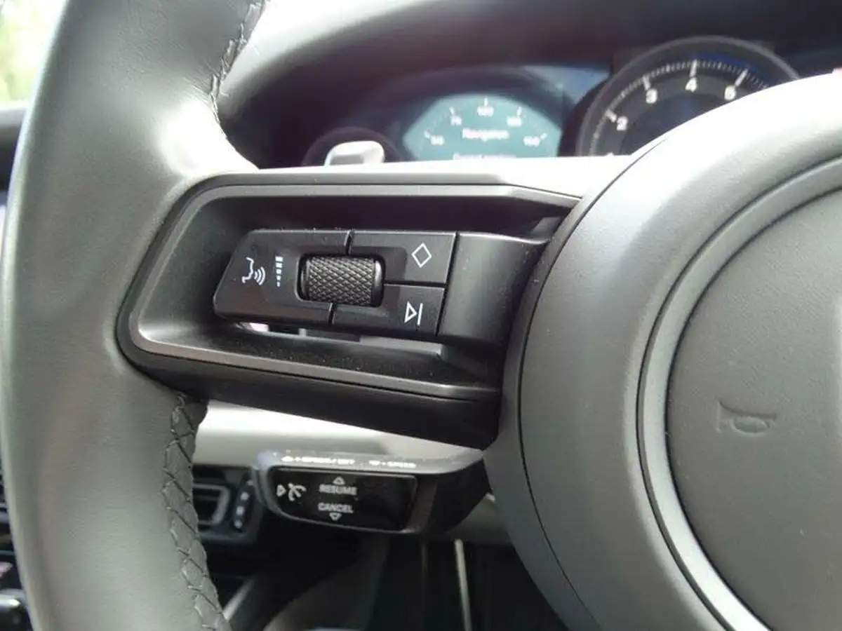 2019-porsche-911-30-carrera-s-450ps-coupe-pdk-big-36