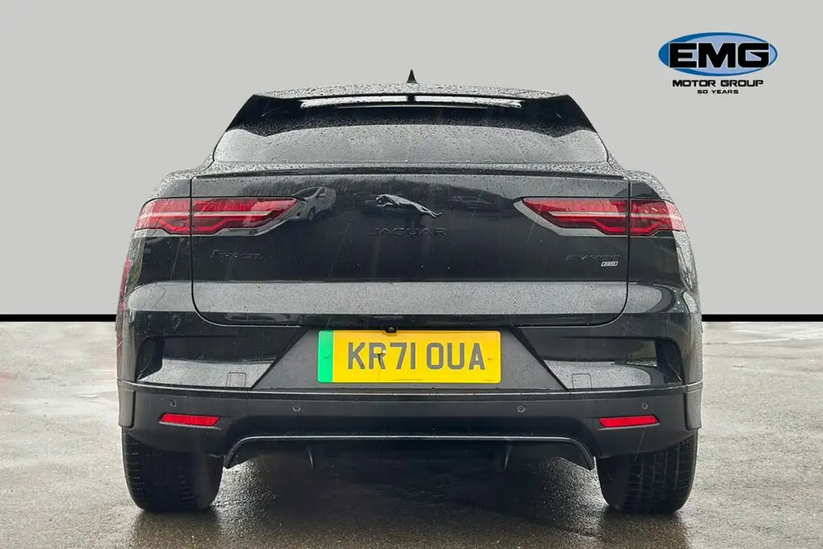 2021-jaguar-i-pace-ev400-black-big-4