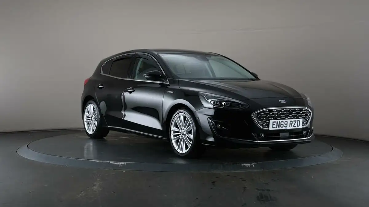 2020-ford-focus-15-vignale-hatchback-big-43