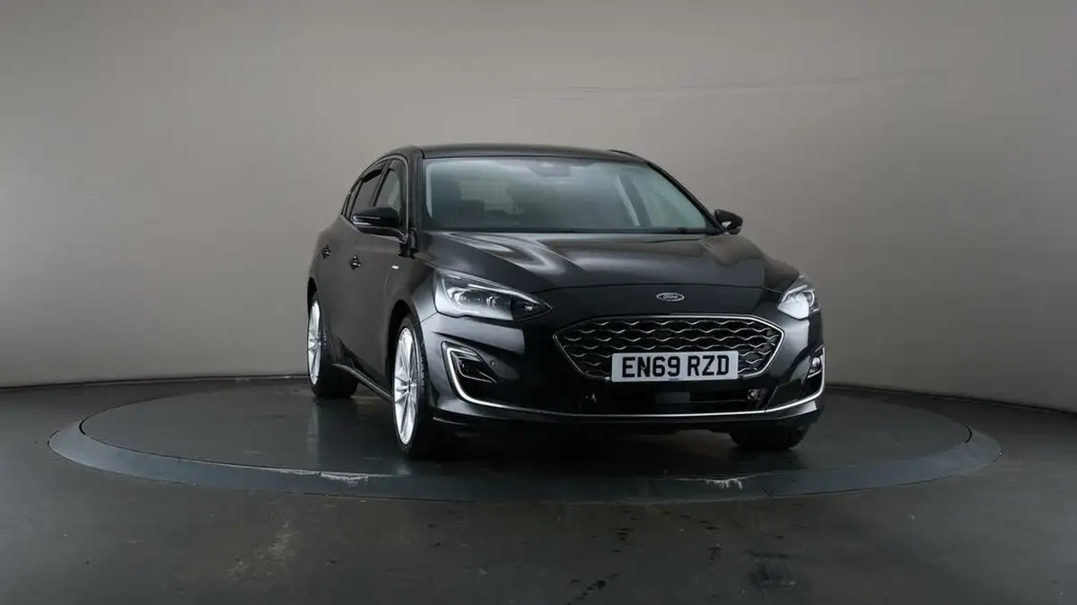 2020-ford-focus-15-vignale-hatchback-big-41