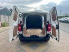2018-peugeot-expert-16bluehdi-professional-standard-1000-115-ss-small-46