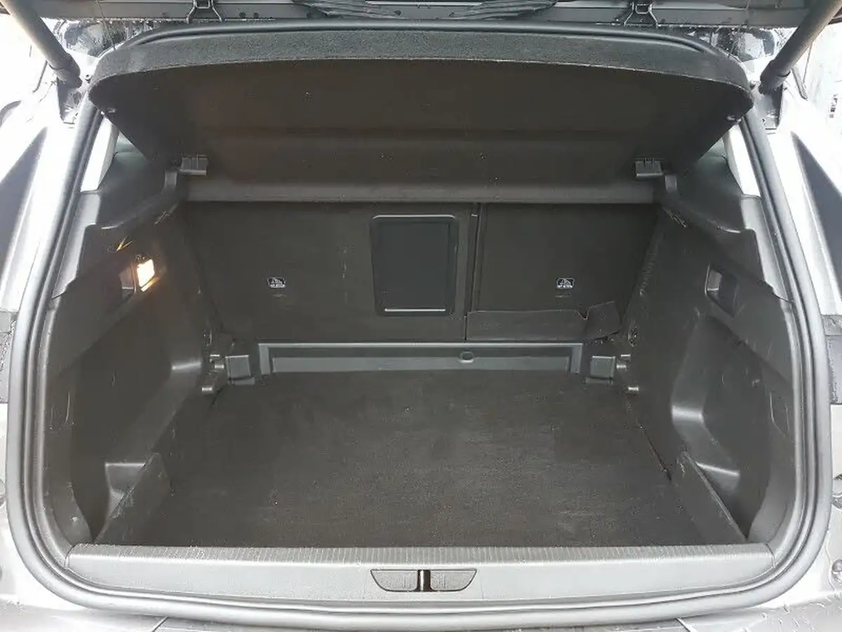 2021-vauxhall-grandland-x-12-griffin-big-7