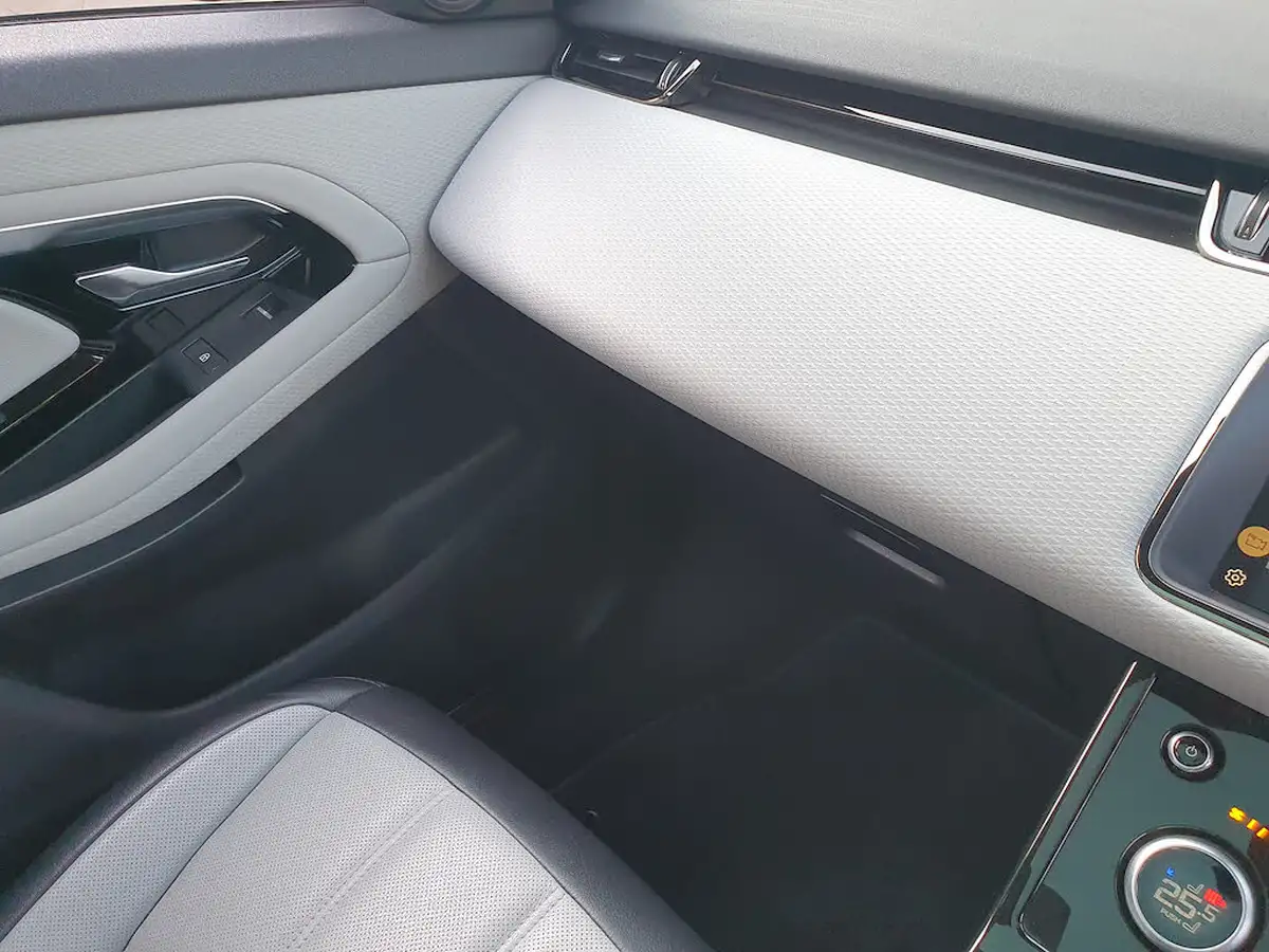 2021-land-rover-range-rover-evoque-15-p300e-r-dynamic-s-big-42