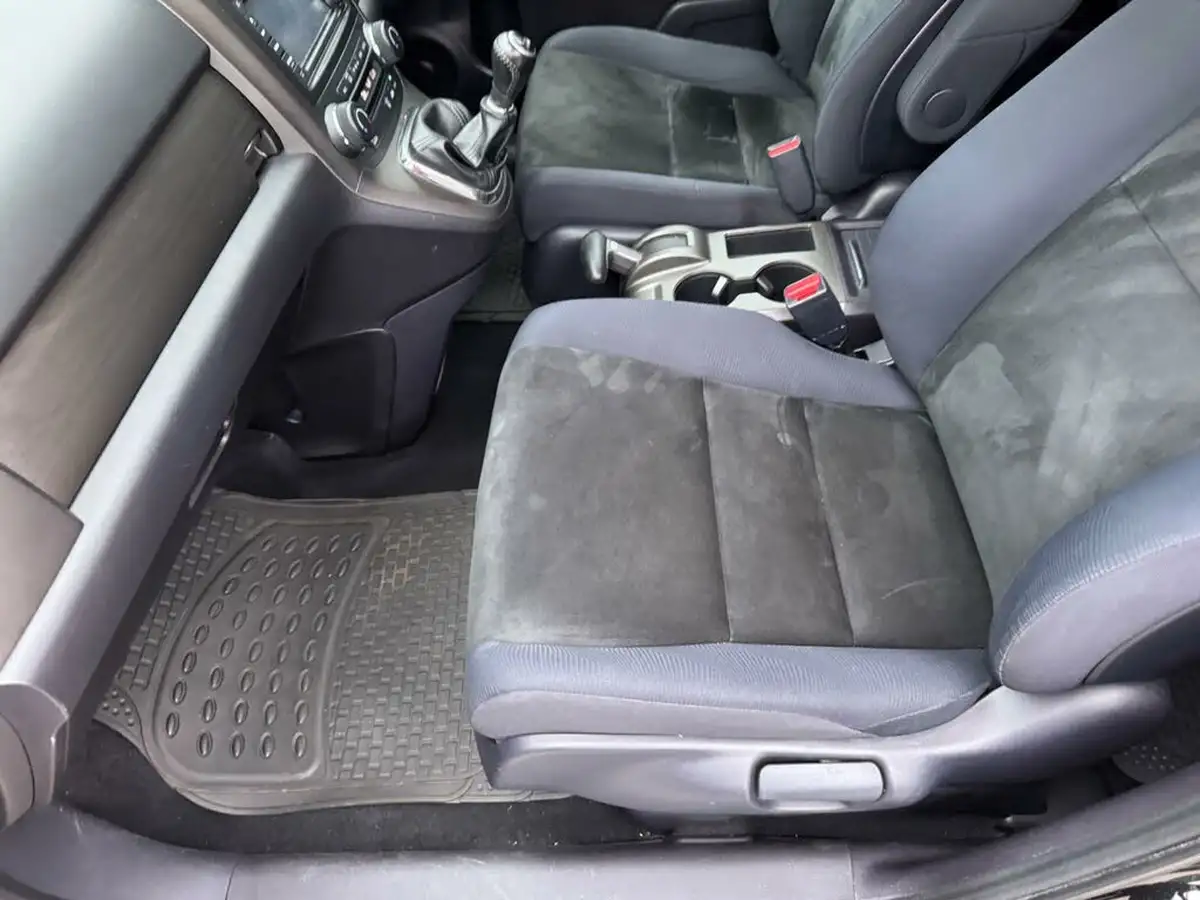 2012-honda-cr-v-22td-set-big-25