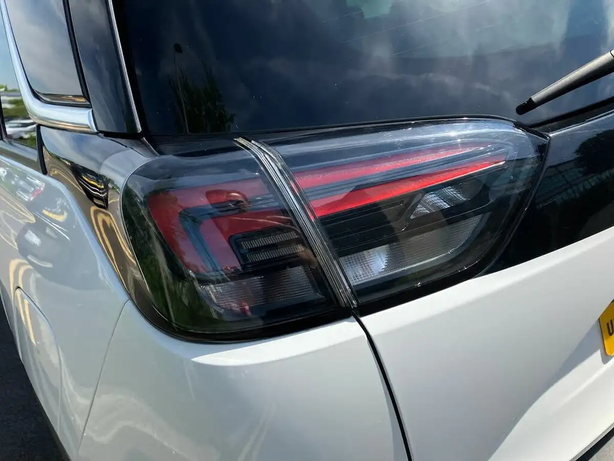 2022-vauxhall-crossland-12-ultimate-130ps-big-26