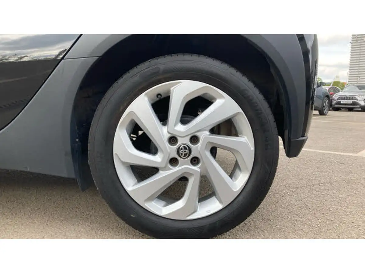 2023-toyota-aygo-x-10-vvt-i-pure-cvt-big-17