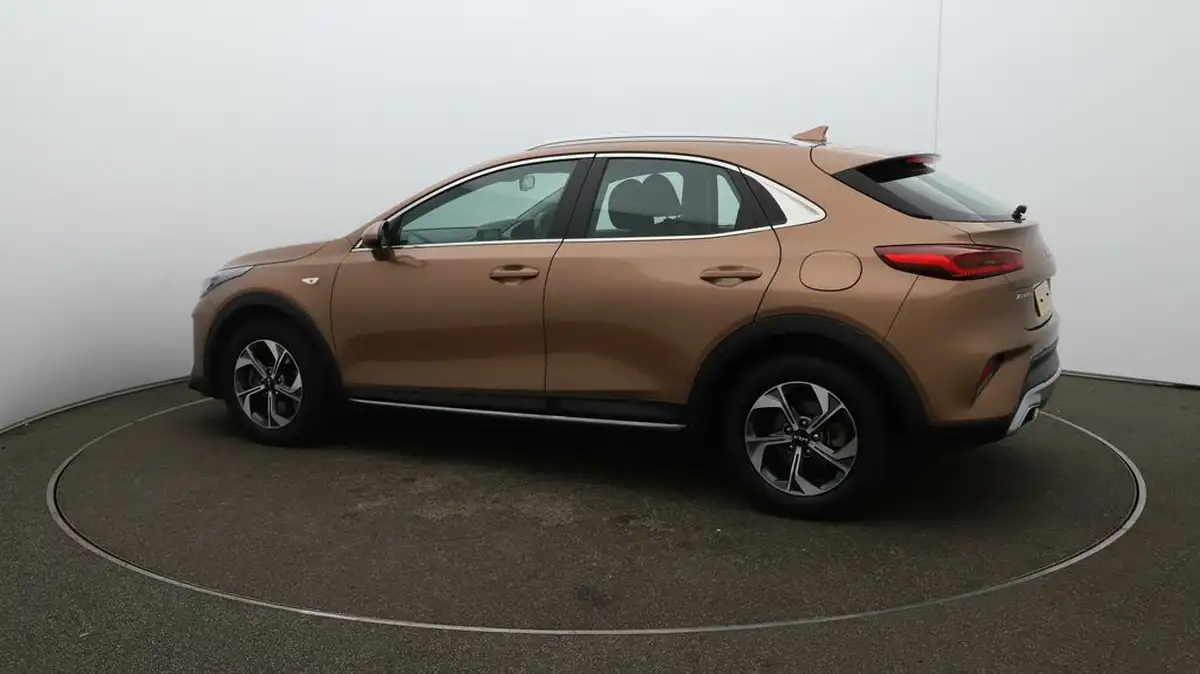 2022-kia-xceed-10-t-gdi-2-big-39