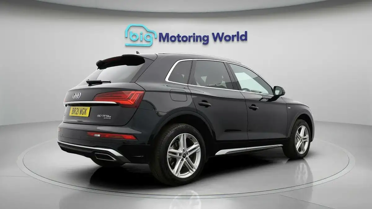 2021-audi-q5-20-50-tfsi-e-s-line-station-wagon-big-6