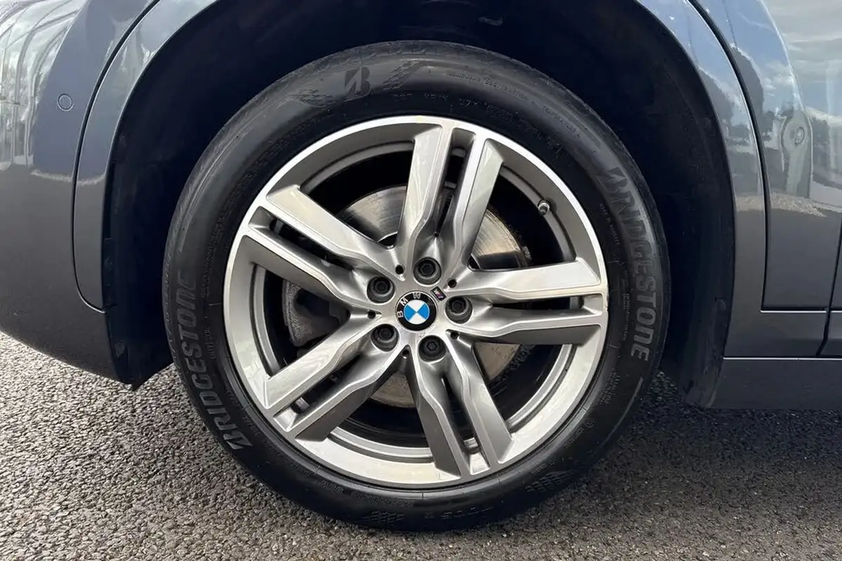 2019-bmw-x1-20td-xdrive20d-m-sport-big-11