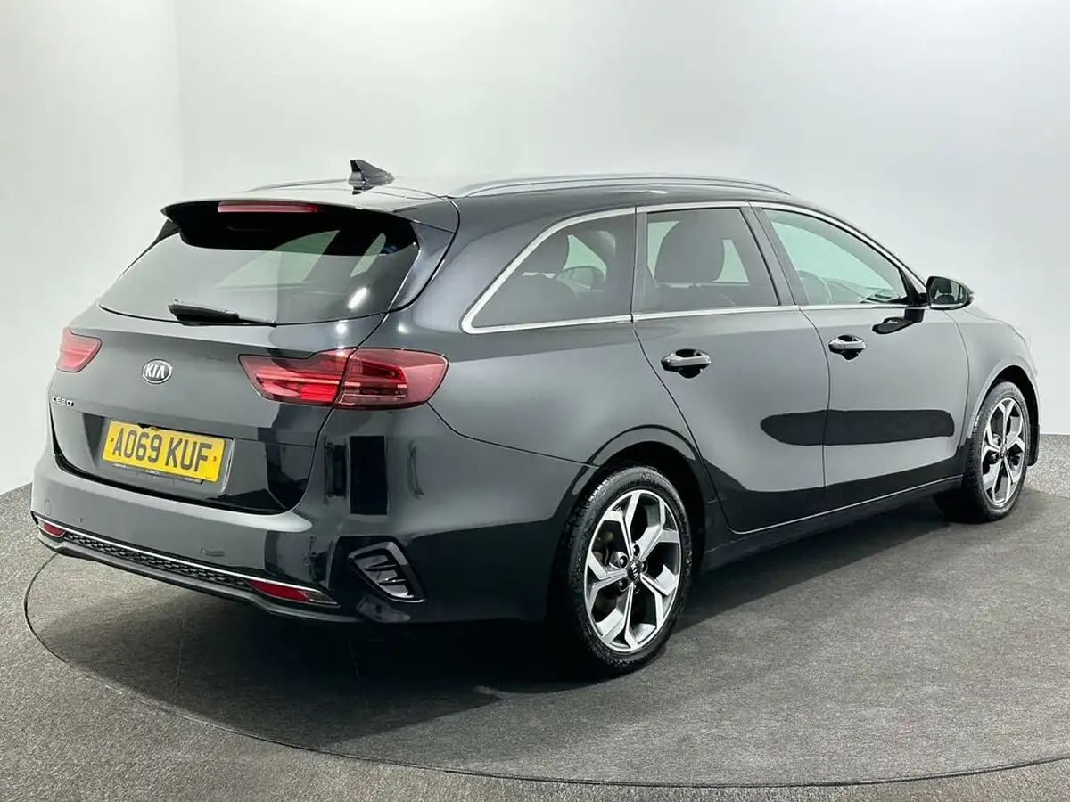 2019-kia-ceed-16crdi-3-sportswagon-big-6