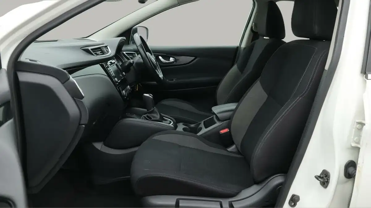 2021-nissan-qashqai-13-dig-t-acenta-premium-158ps-xtronic-big-14