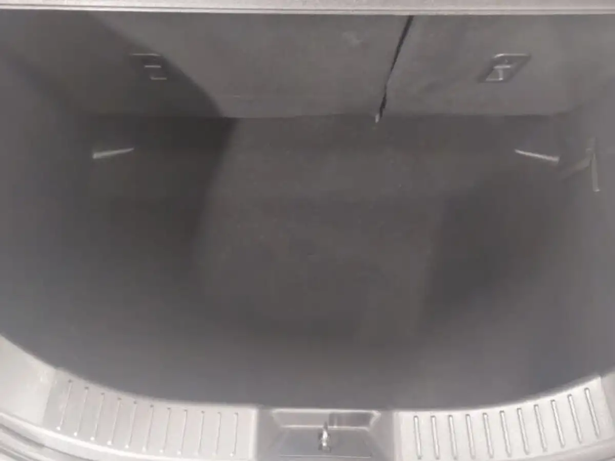 2018-mazda-mazda2-15-se-big-7