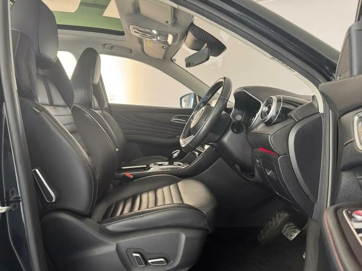 2022-mg-hs-15t-gdi-exclusive-258ps-plug-in-hybrid-auto-big-11