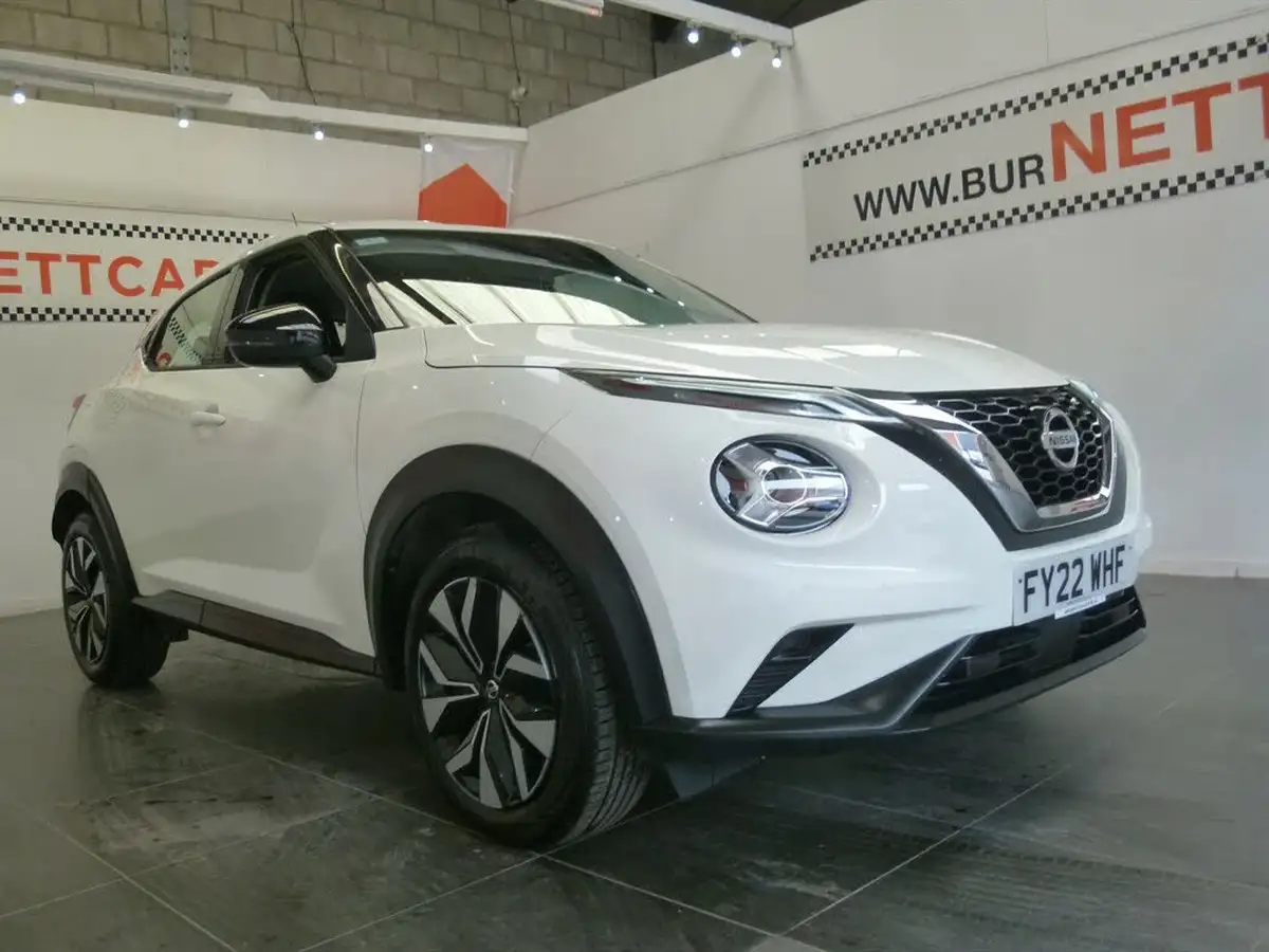 2022-nissan-juke-10-dig-t-acenta-big-8