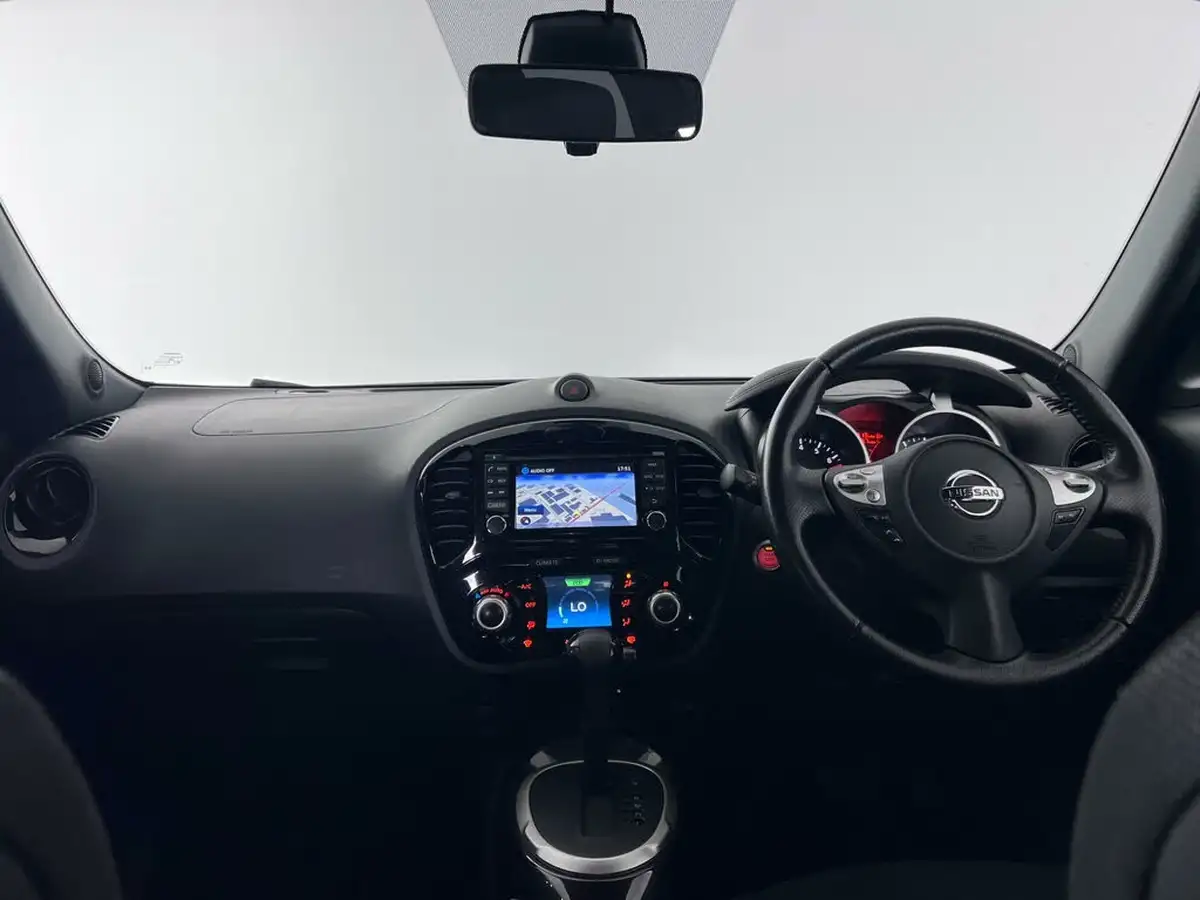 2017-nissan-juke-16-n-connecta-big-23