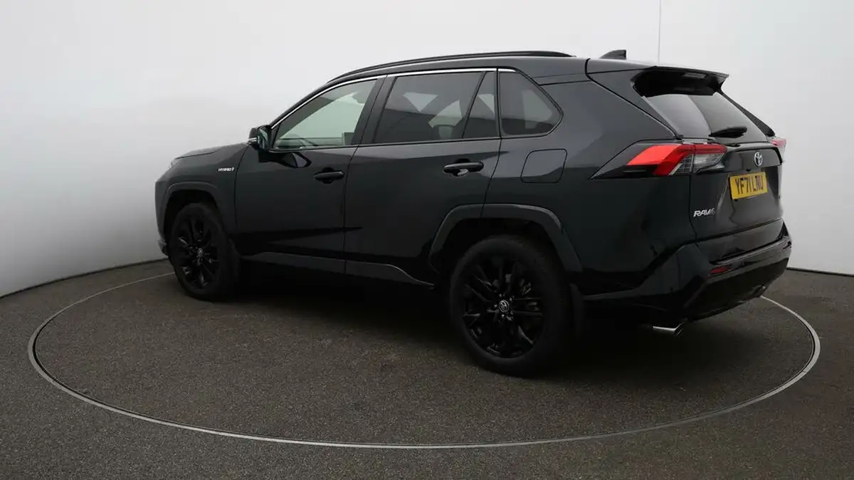2022-toyota-rav4-25-vvt-i-black-edition-215bhp-big-5