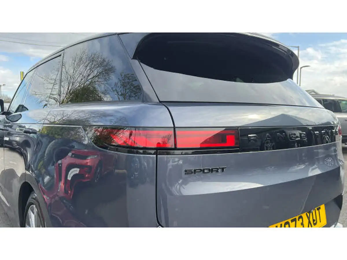 2024-land-rover-range-rover-sport-30-d350-autobiography-big-18