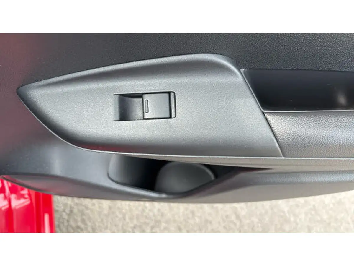 2019-honda-jazz-13-i-vtec-se-cvt-big-36