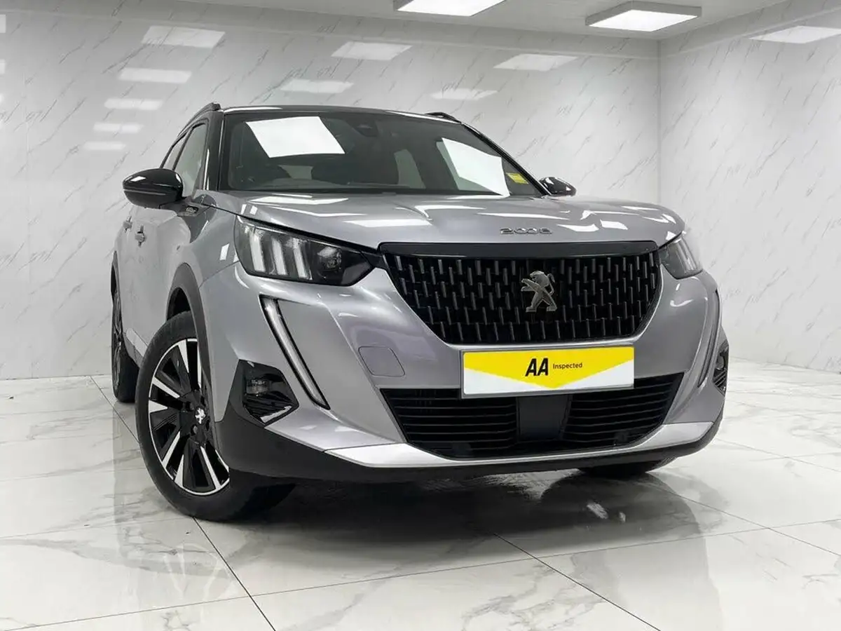 2020-peugeot-2008-suv-12-puretech-gt-line-big-1