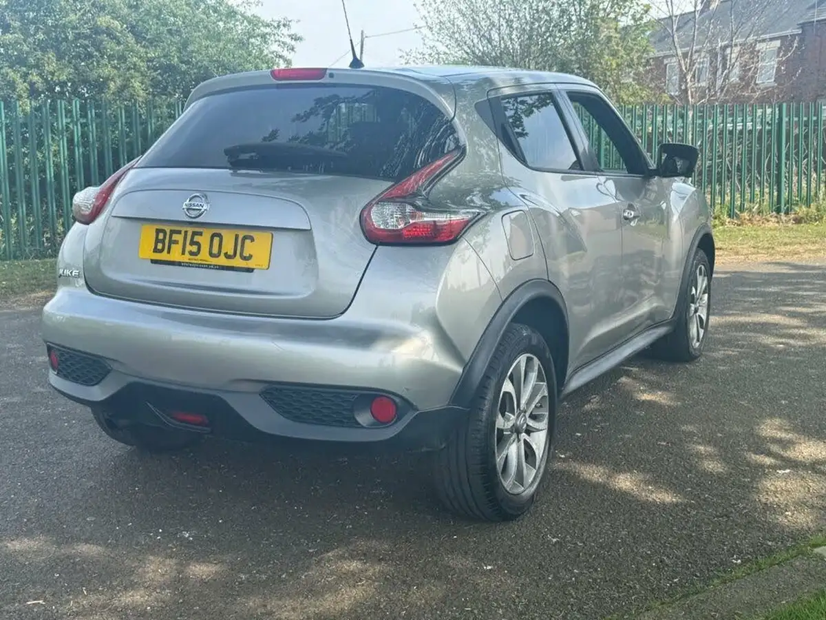 2015-nissan-juke-12-tekna-big-8