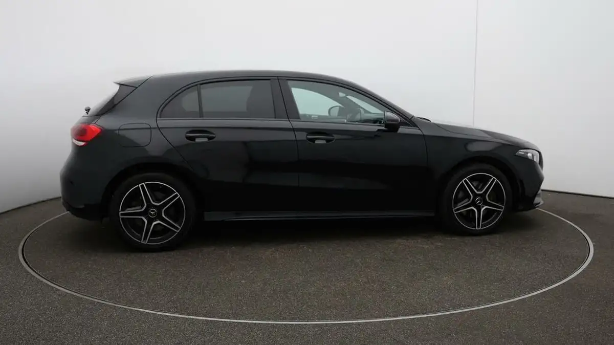 2022-mercedes-benz-a-class-13-a250e-amg-line-edition-hatchback-5d-big-8
