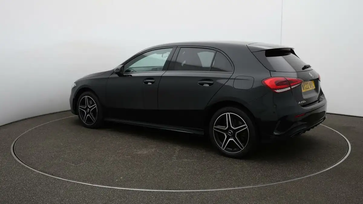 2022-mercedes-benz-a-class-13-a250e-amg-line-edition-hatchback-5d-big-25
