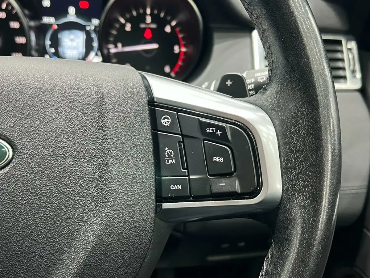 2019-land-rover-discovery-sport-20td4-landmark-big-45