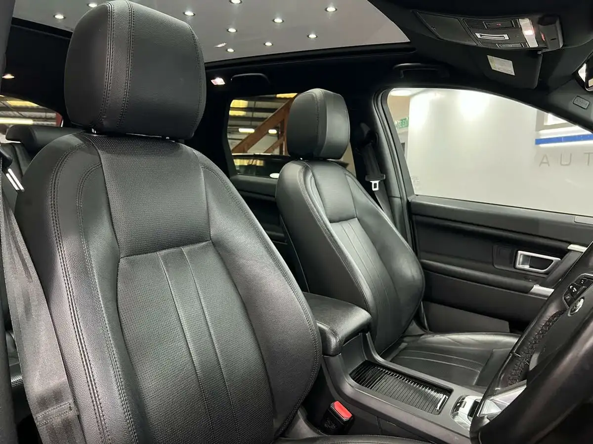 2019-land-rover-discovery-sport-20td4-landmark-big-24