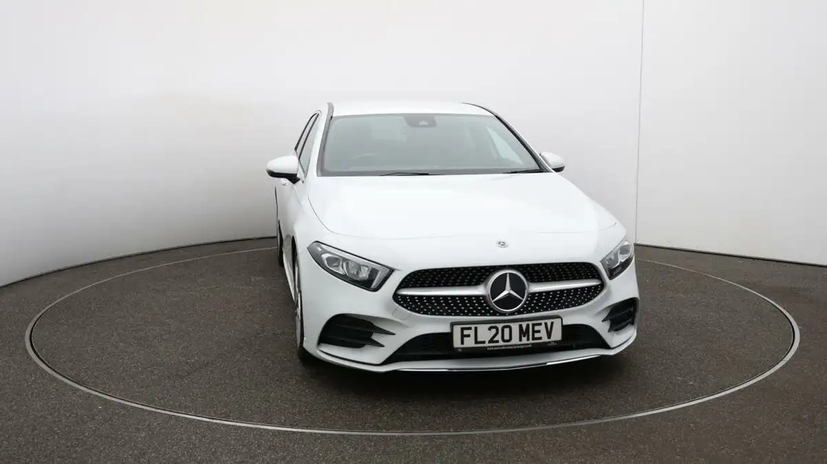 2020-mercedes-benz-a-class-13-a200-amg-line-hatchback-5d-big-31