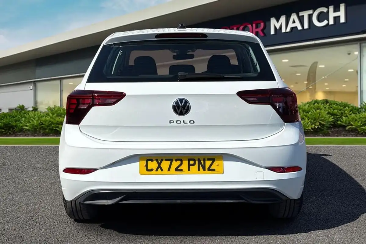 2023-volkswagen-polo-10-tsi-life-big-3