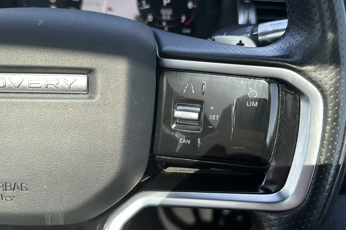 2021-land-rover-discovery-sport-20-p250-r-dynamic-se-250ps-big-16