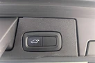 2022-volvo-xc60-20-b5-core-small-20