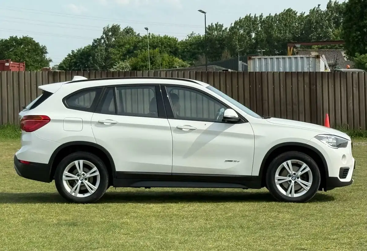 2018-bmw-x1-20td-sdrive18d-se-ss-sport-auto-big-10