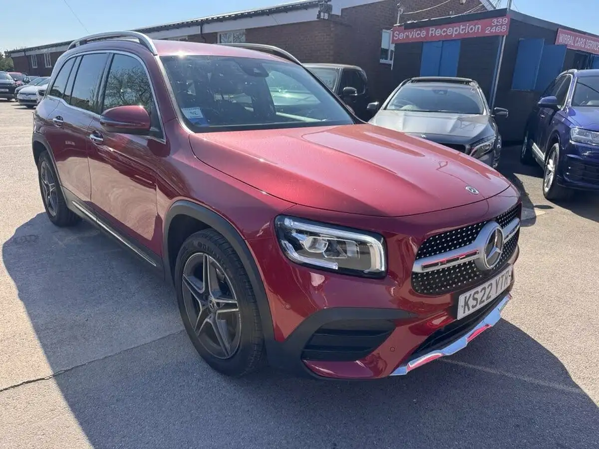 2022-mercedes-benz-glb-class-13-glb200-amg-line-premium-7g-tronic-big-1