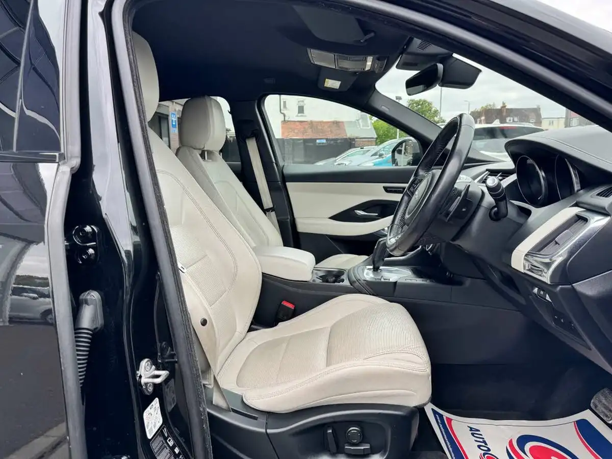 2018-jaguar-e-pace-20-i4d-r-dynamic-se-180ps-ss-big-11