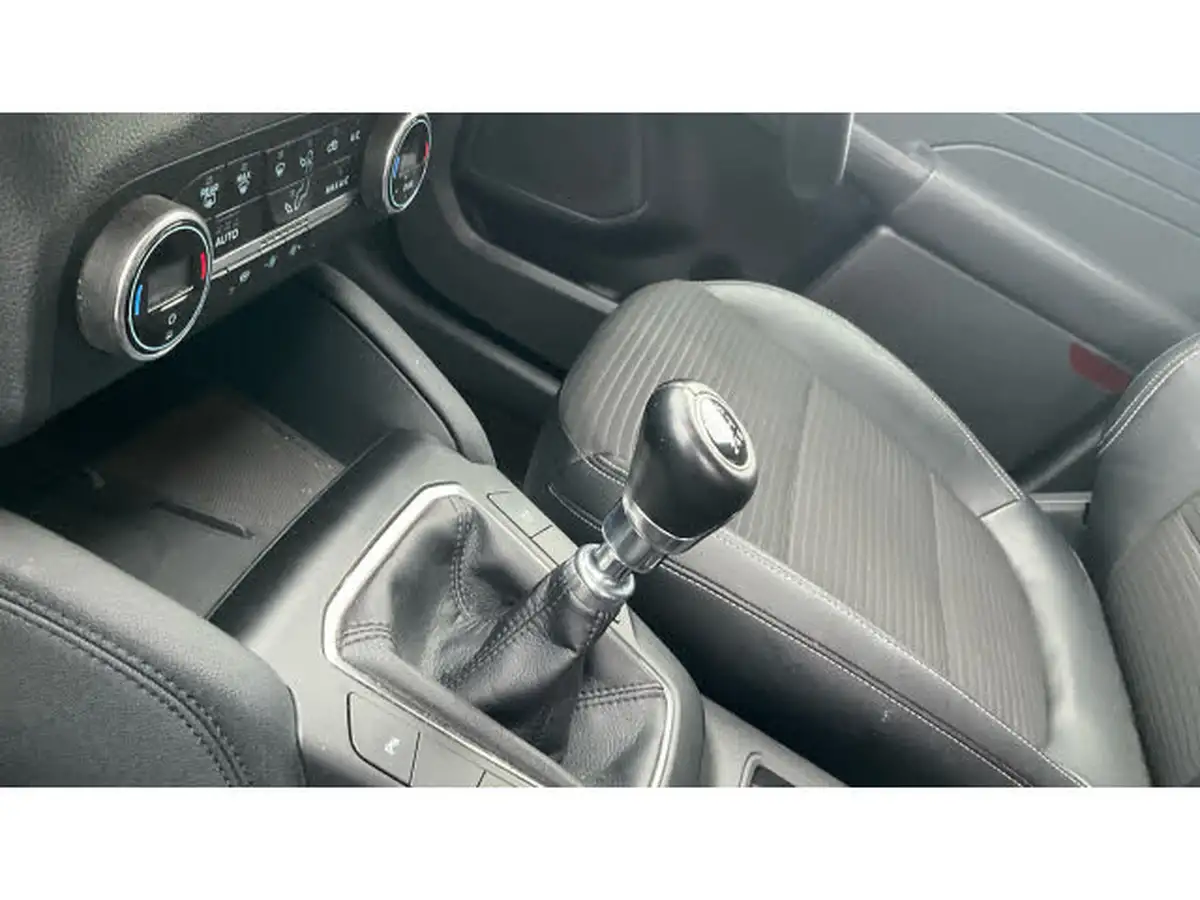 2022-ford-kuga-15t-titanium-edition-big-12