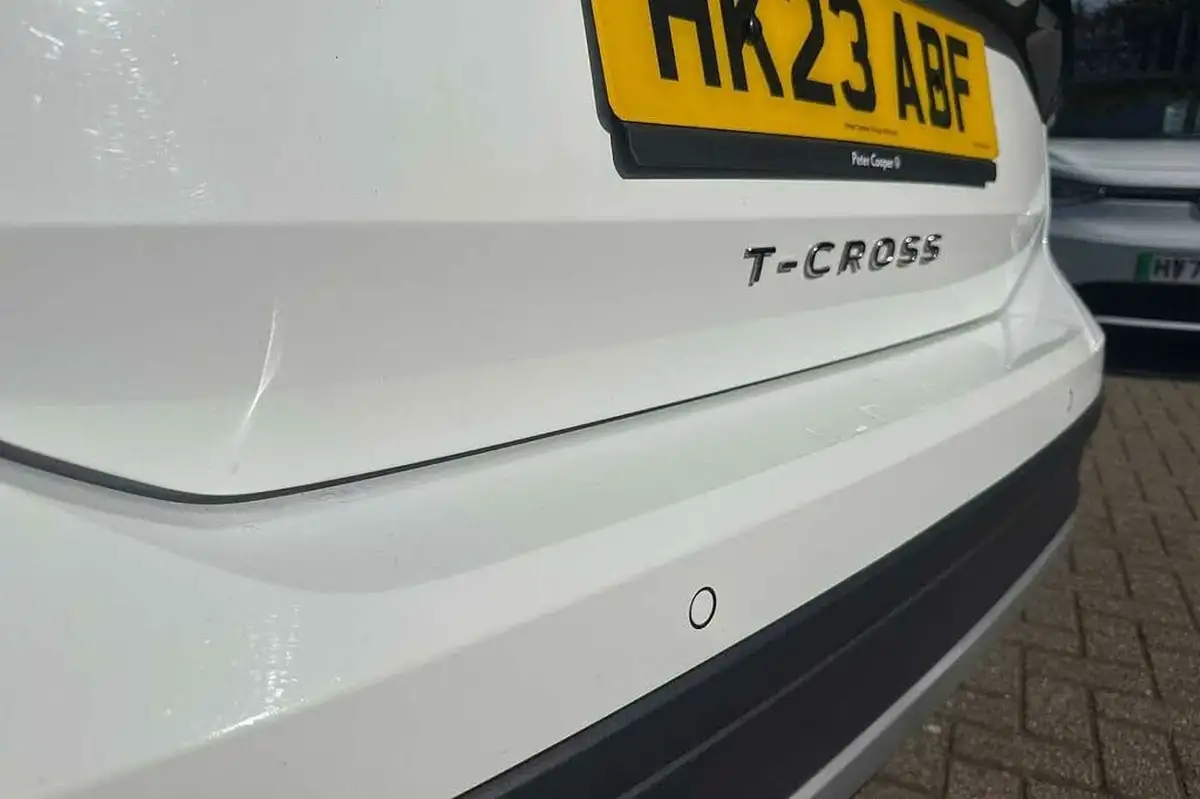 2023-volkswagen-t-cross-10-tsi-black-edition-95ps-big-22