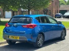 2014-toyota-auris-18-vvt-i-hsd-icon-plus-hatchback-small-5