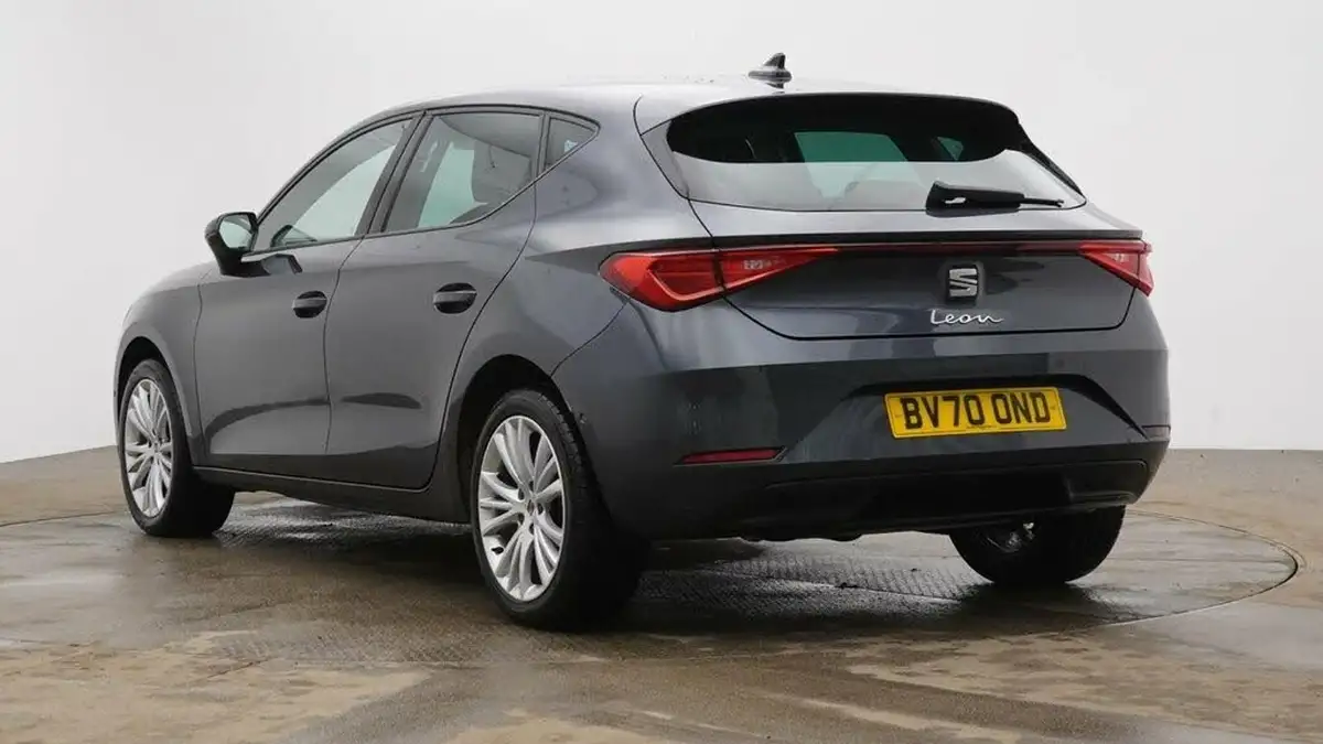 2020-seat-leon-10-tsi-evo-se-dynamic-big-2