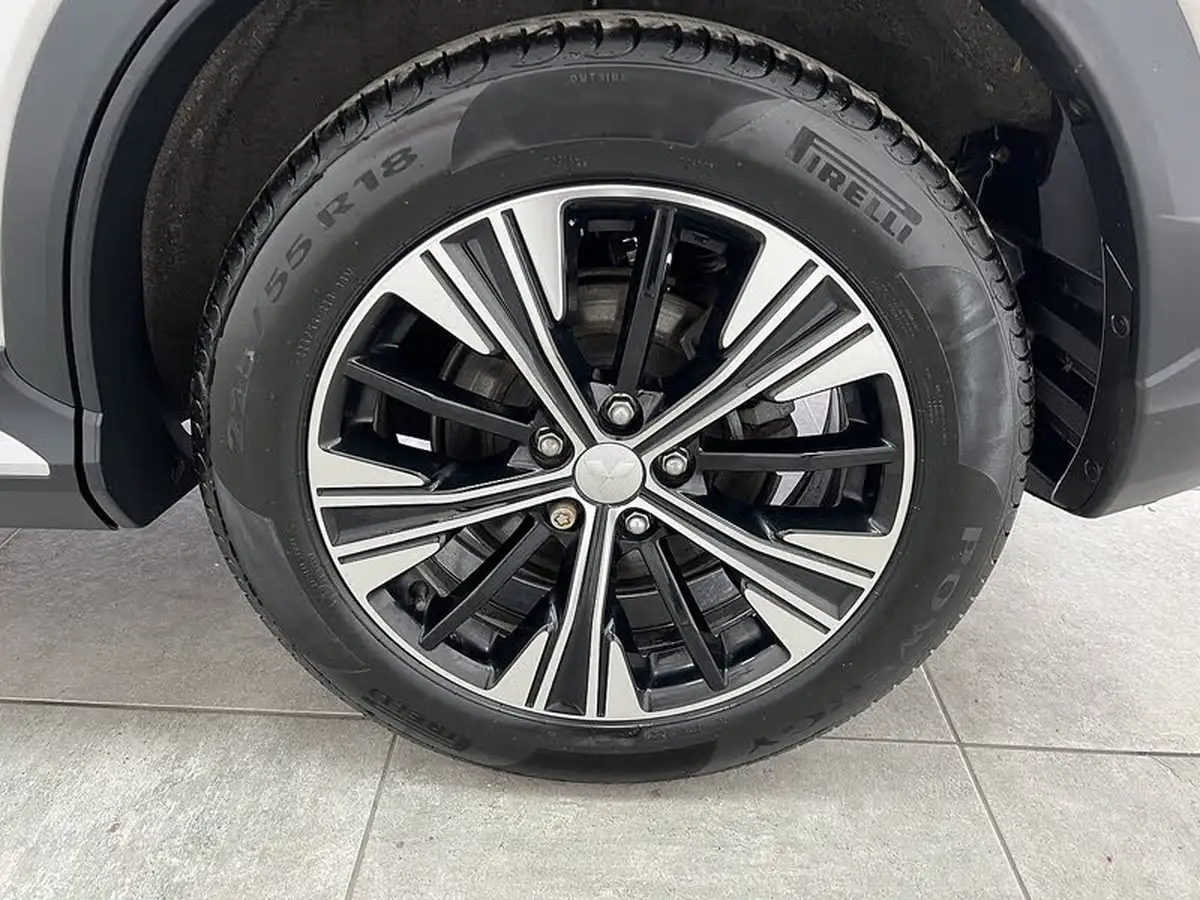2019-mitsubishi-eclipse-cross-15-4-big-22