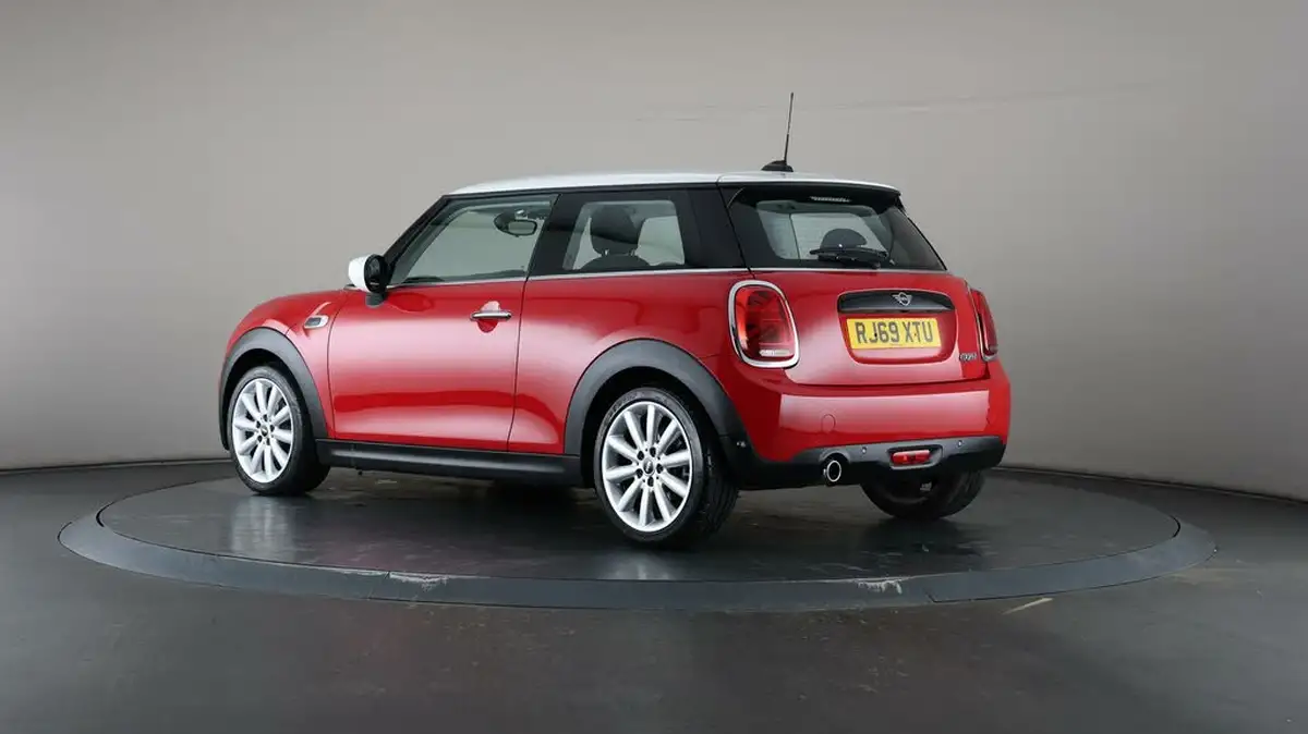 2020-mini-cooper-15-cooper-classic-hatchback-3d-big-65
