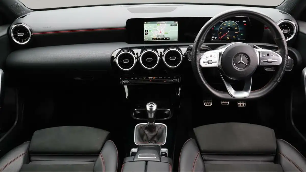 2019-mercedes-benz-a-class-13-a180-amg-line-hatchback-5d-big-13