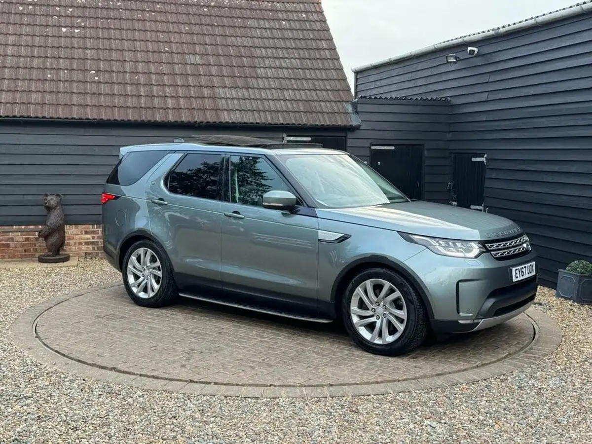 2017-land-rover-discovery-30td6-hse-259ps-awd-station-wagon-5d-auto-big-24